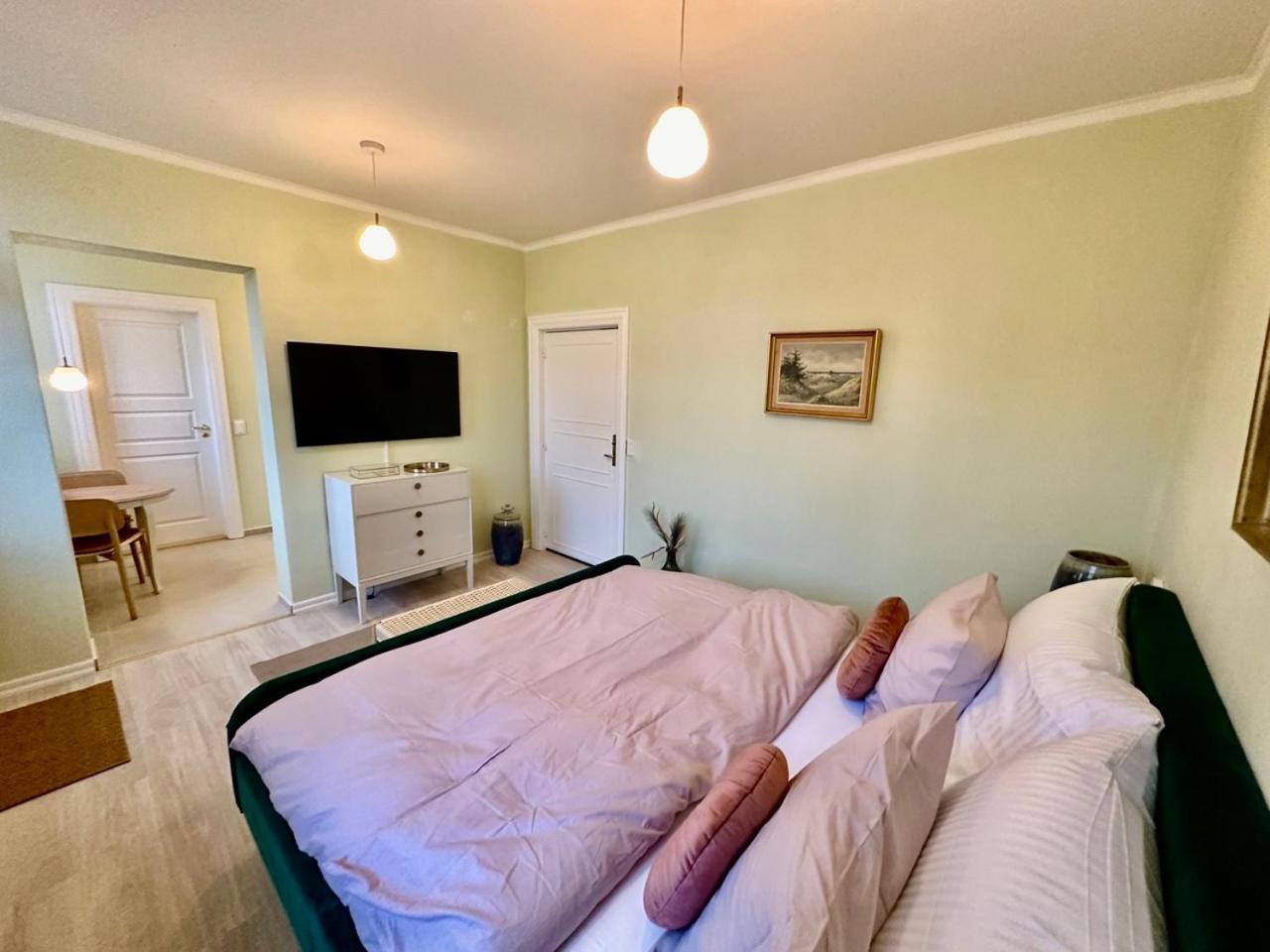 Hirtshals Gamle Station Bed & Breakfast Екстериор снимка